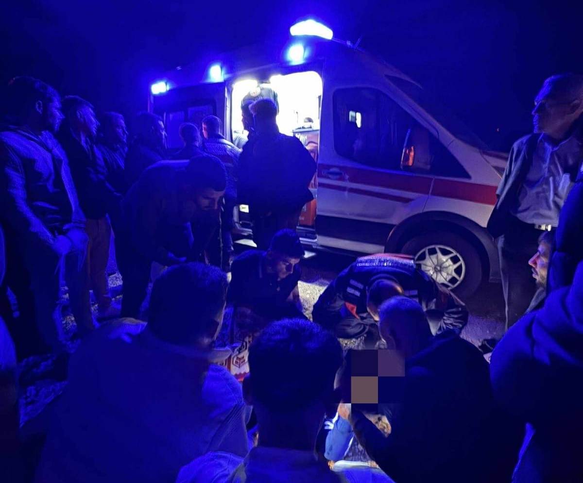 Konyada Göreve  giden Askeri araç kaza yaptı: 4 yaralı - Görsel 2