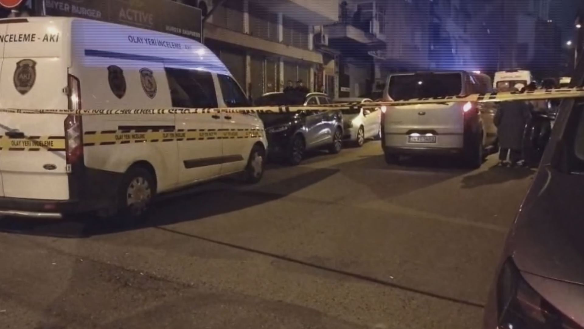 İstanbul - Ümraniye'de tartıştığı oğlunu ve kardeşini bıçaklayarak öldürdü - Görsel 2