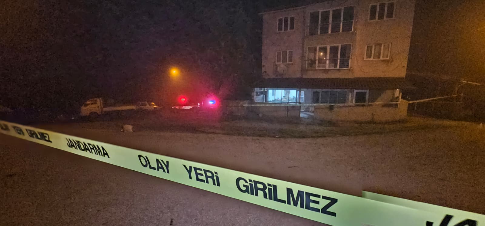 Zonguldakta Emekli polis tüfekle kahvehane bastı: 2 ölü, 2 yaralı - Görsel 3