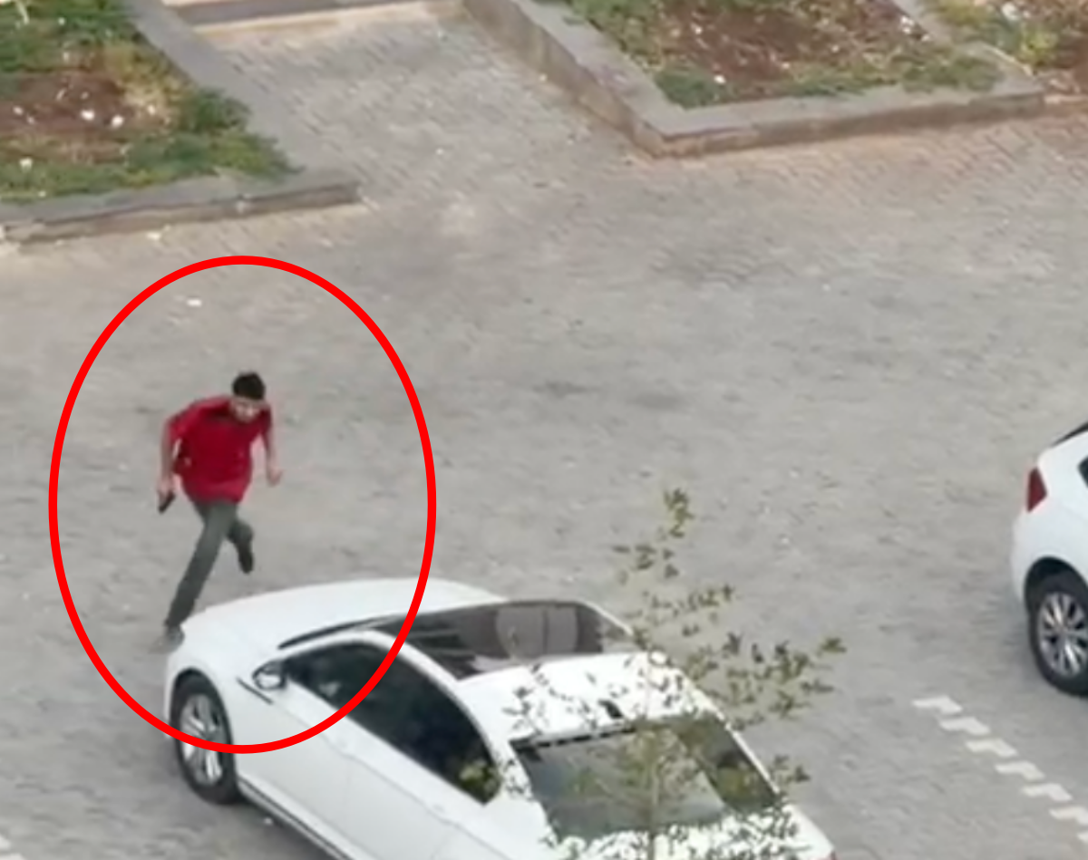 Diyarbakır - Kasap dükkanında silahlı kavga kamerada: 2 ölü, 2 yaralı - Görsel 4