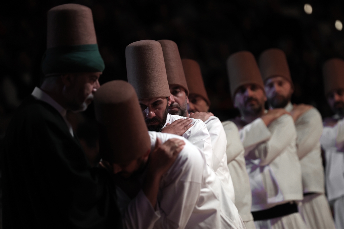 Konya - Mevlana'yı anma törenleri Konya'da 'Huzurt Vakti' teması ile başladı - Görsel 2