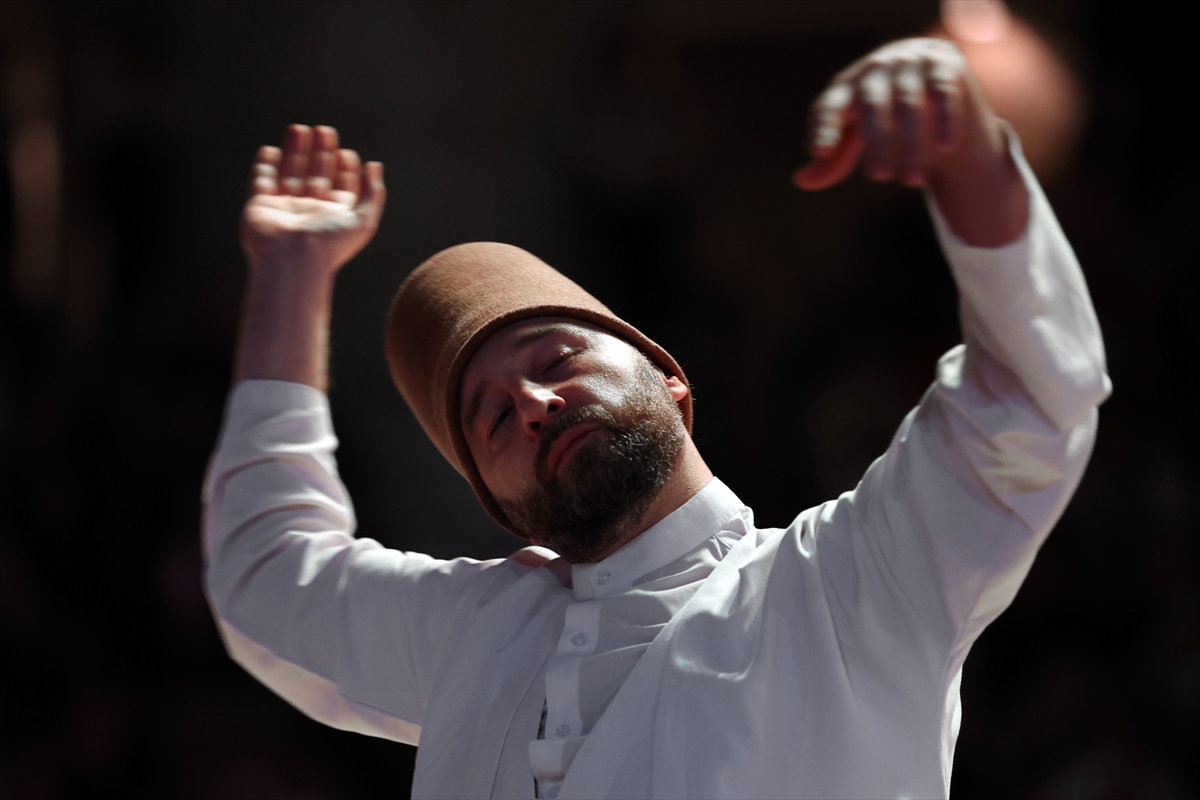 Konya - Mevlana'yı anma törenleri Konya'da 'Huzurt Vakti' teması ile başladı - Görsel 6