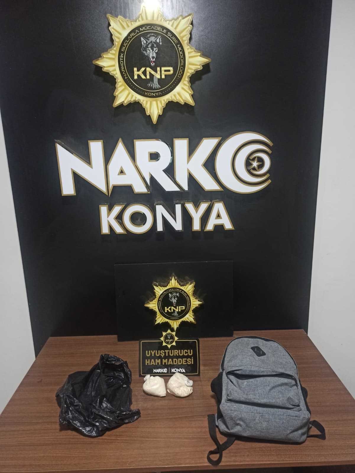KONYA'DA KAPSAMLI UYUŞTURUCU OPERASYONU: 76 TUTUKLAMA, BÜYÜK MİKTARDA MADDE ELE GEÇİRİLDİ - Görsel 2