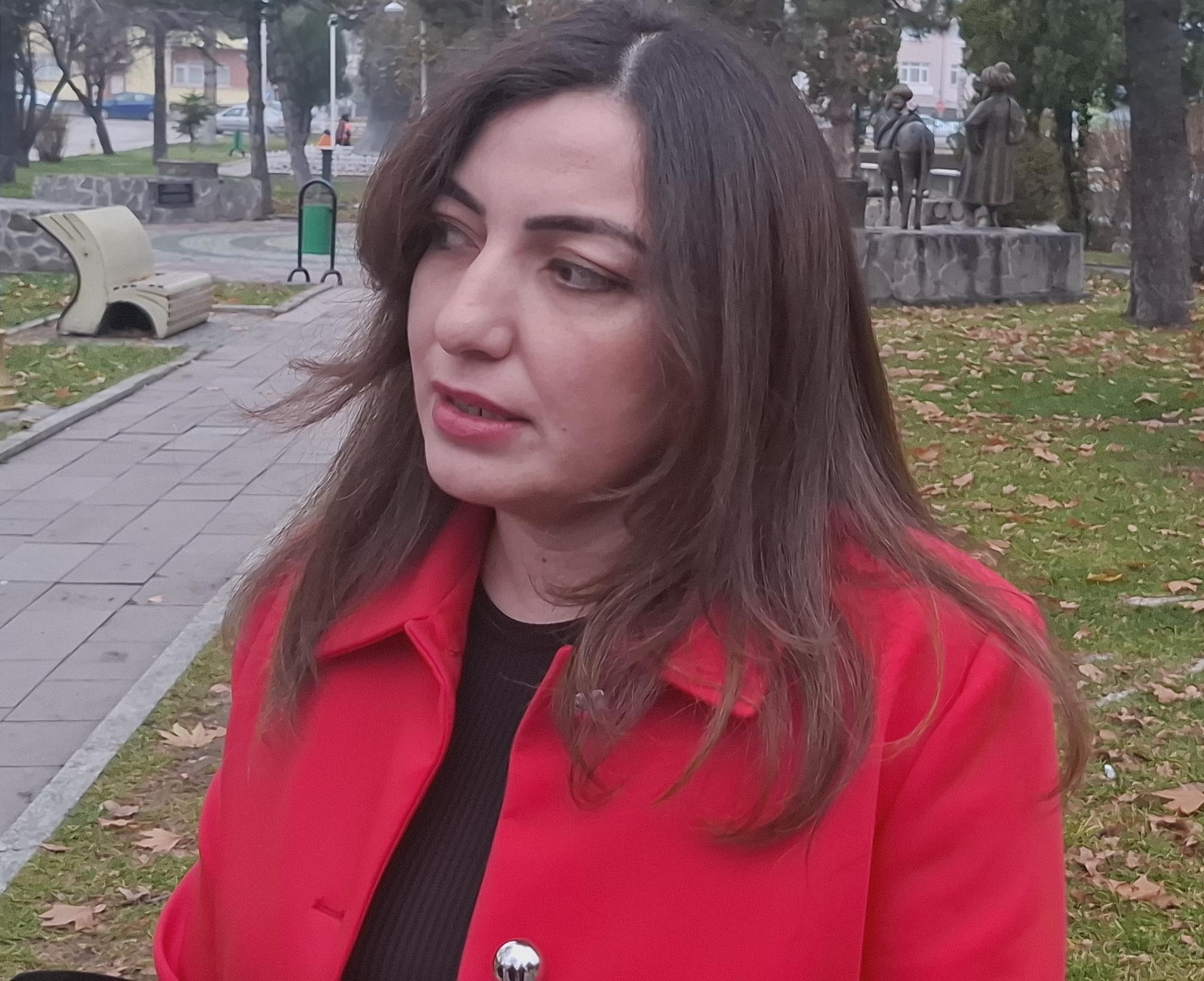 Belediye, düşen beton parçaları için kat maliklerini uyarmış; baba-kızın yaralandığı olayda hapis istemi - Görsel 2