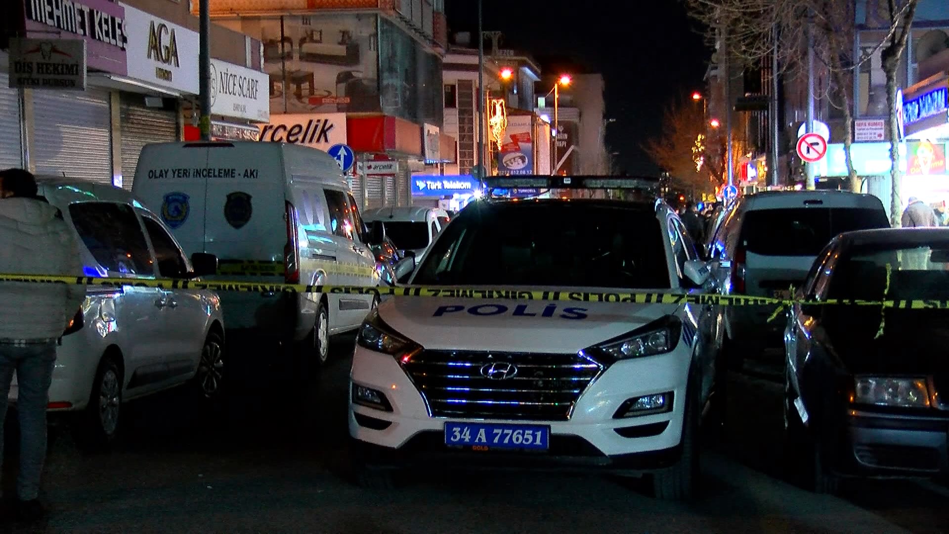 İstanbul – Küçükçekmece’de silahlı saldırı: 2 ölü, 1 yaralı  - Görsel 5