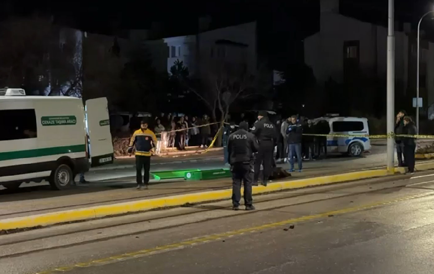 Eskişehir'de Kaza değil cinayet! Yarış yaparken 3 genci hayattan kopardı - Görsel 1