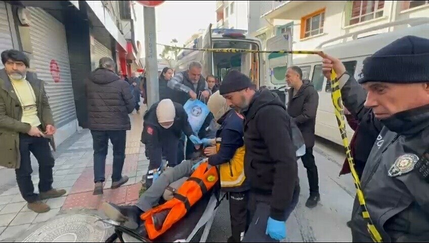 AYDINDA  YENİDEN  REFAH PARTİSİ İL  BAŞKANI GAZETECİYİ AYAGINDAN  VURDU  - Görsel 2