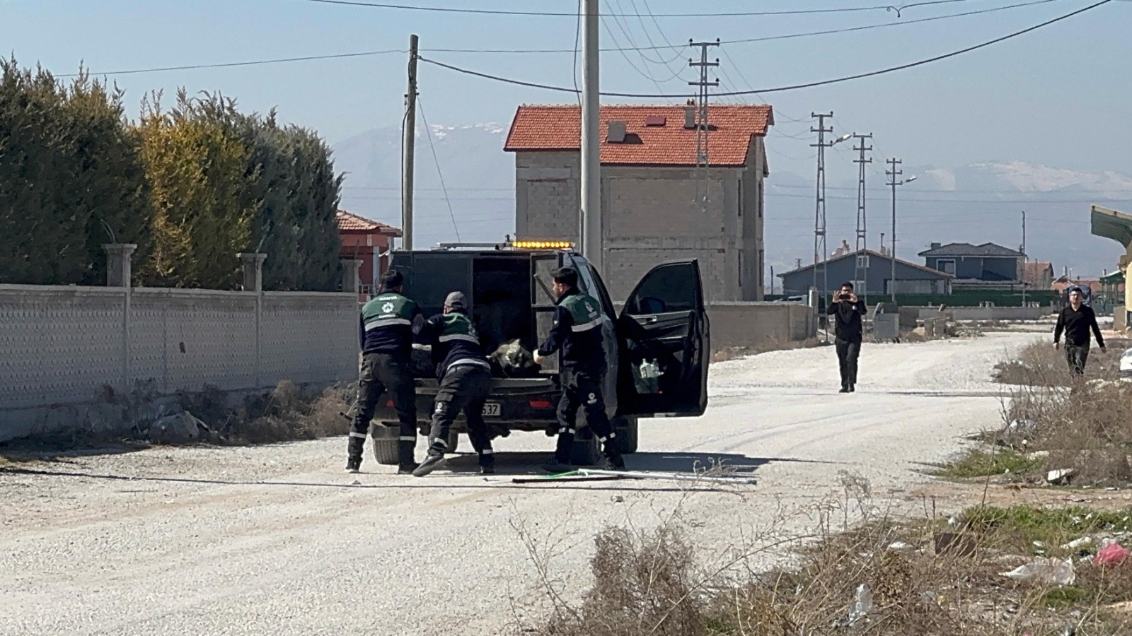  Konya'da Rana'nın köpek saldırısında ölümüne ilişkin 2 belediye yetkilisi hakkında soruşturma izni - Görsel 3