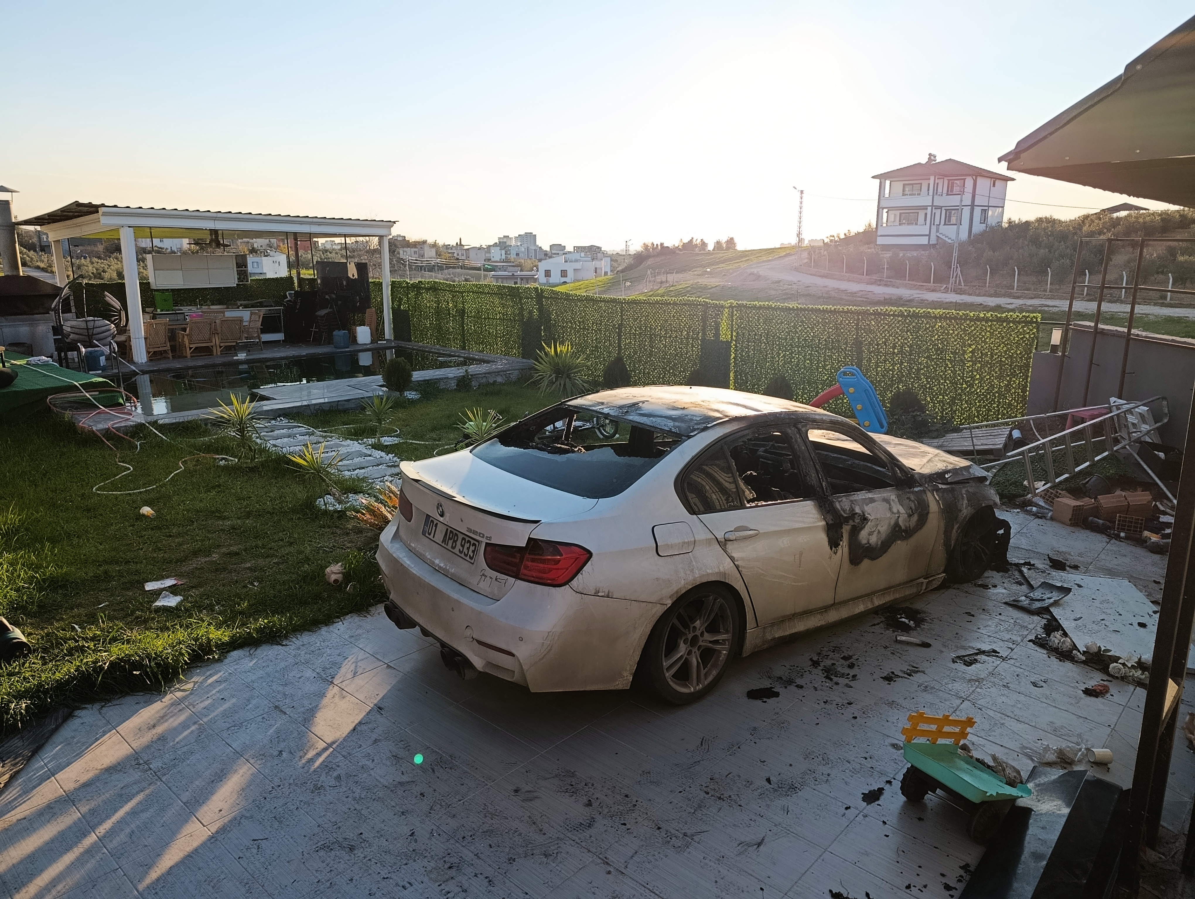 Adana- Lüks villadaki aile faciası; eski eşine 'Ben ve çocuklarım, sen eve geldiğinde ölmüş olacağız' mesajı atmış - Görsel 6