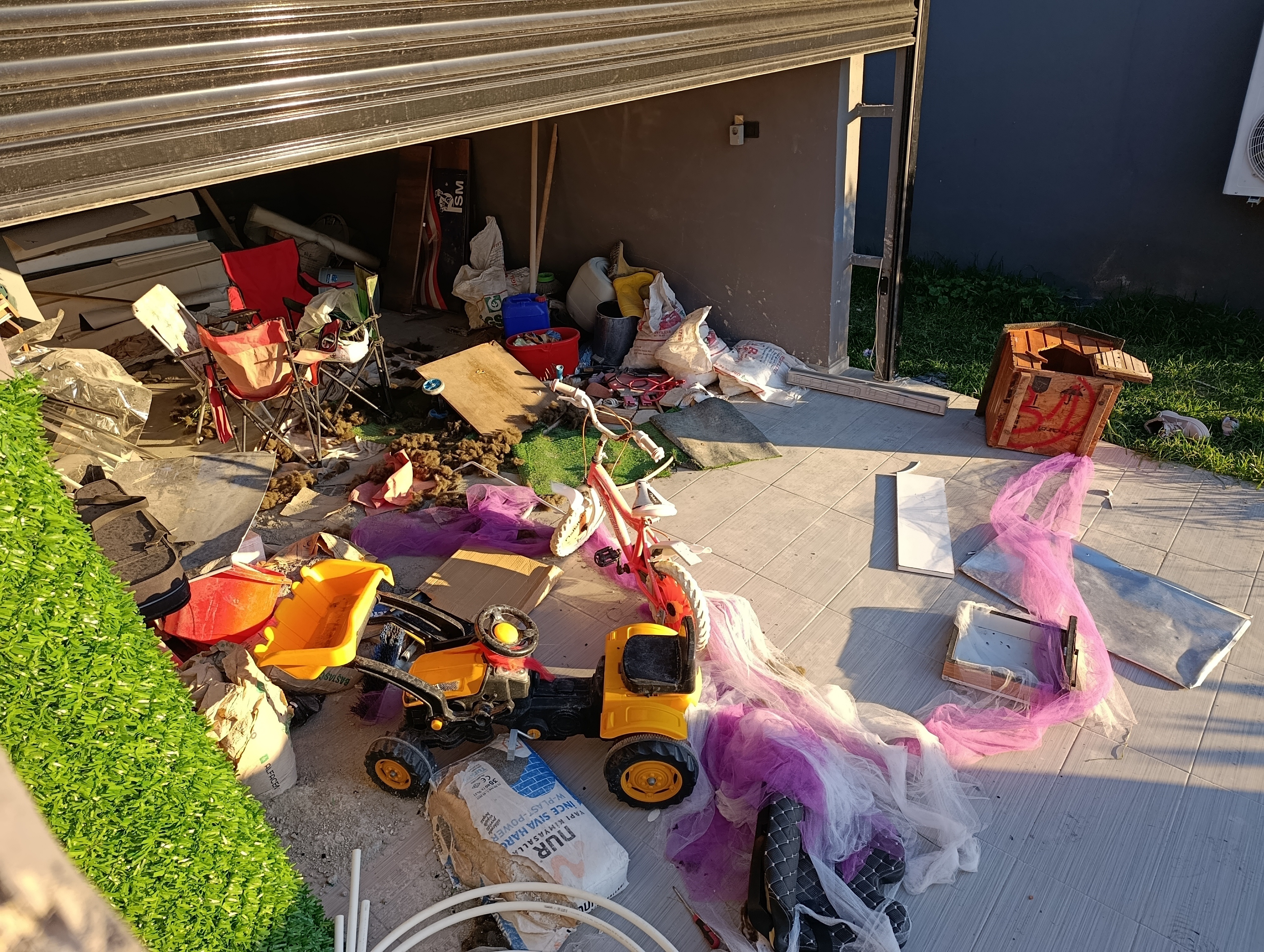 Adana- Lüks villadaki aile faciası; eski eşine 'Ben ve çocuklarım, sen eve geldiğinde ölmüş olacağız' mesajı atmış - Görsel 7