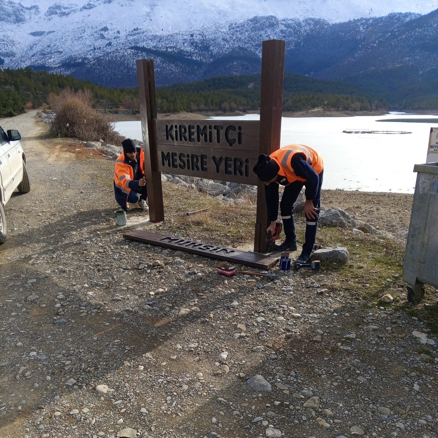 Seydişehir’de Anlamlı Dokunuş: Tahrip Edilen Şehit Tabelası Yenilendi - Görsel 1
