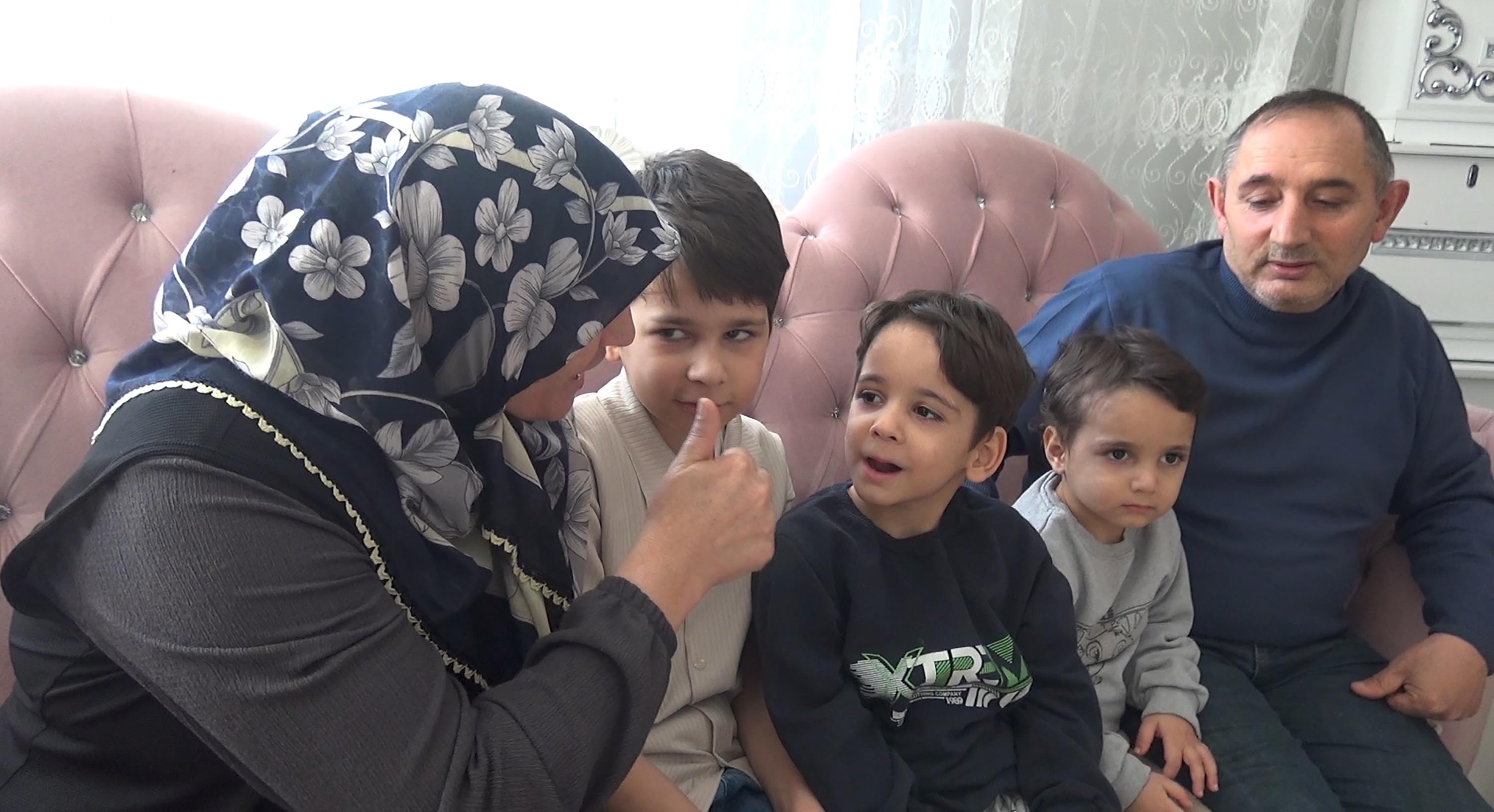 Erzurum'daki yangında 3 işitme engelli çocuk babasız kaldı - Görsel 4