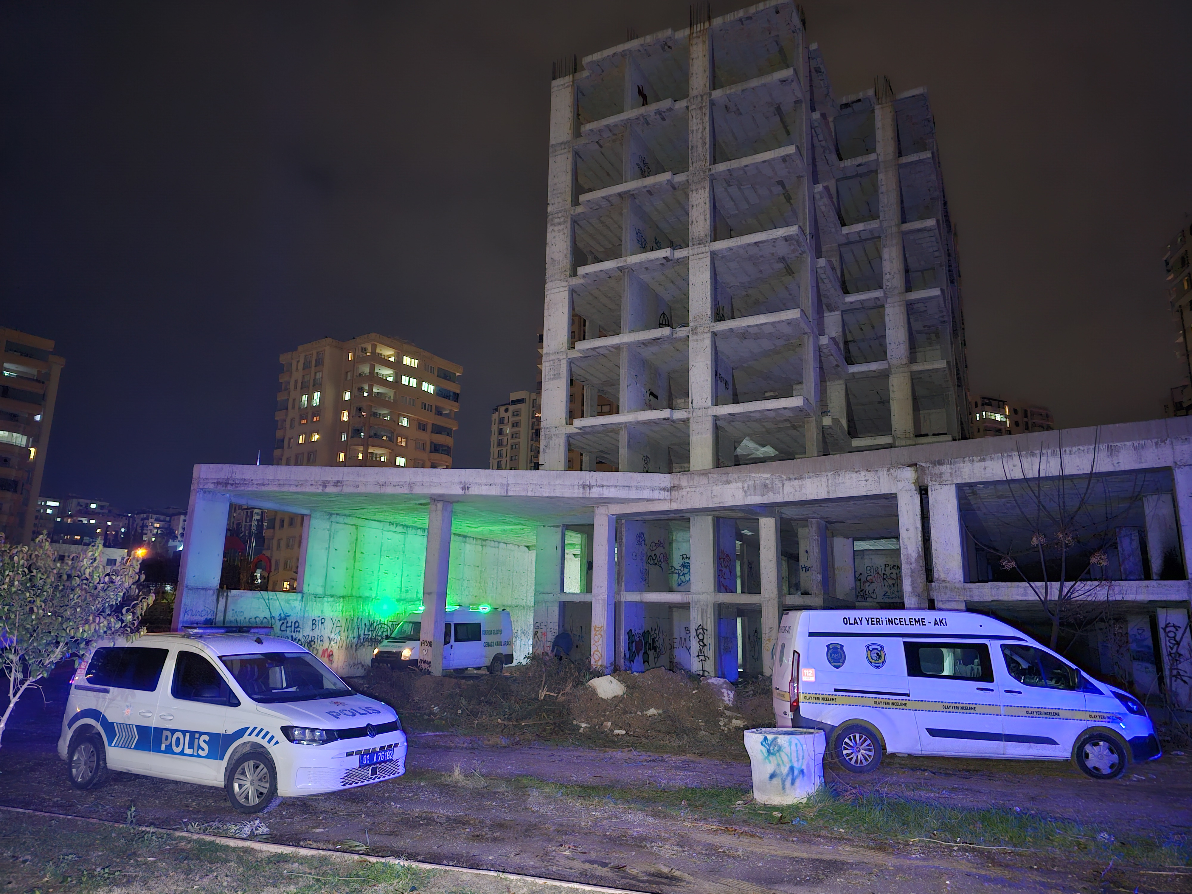 Adana - 2 metre derinliğinde su biriken inşaatın bodruma düşüp, boğuldu - Görsel 3