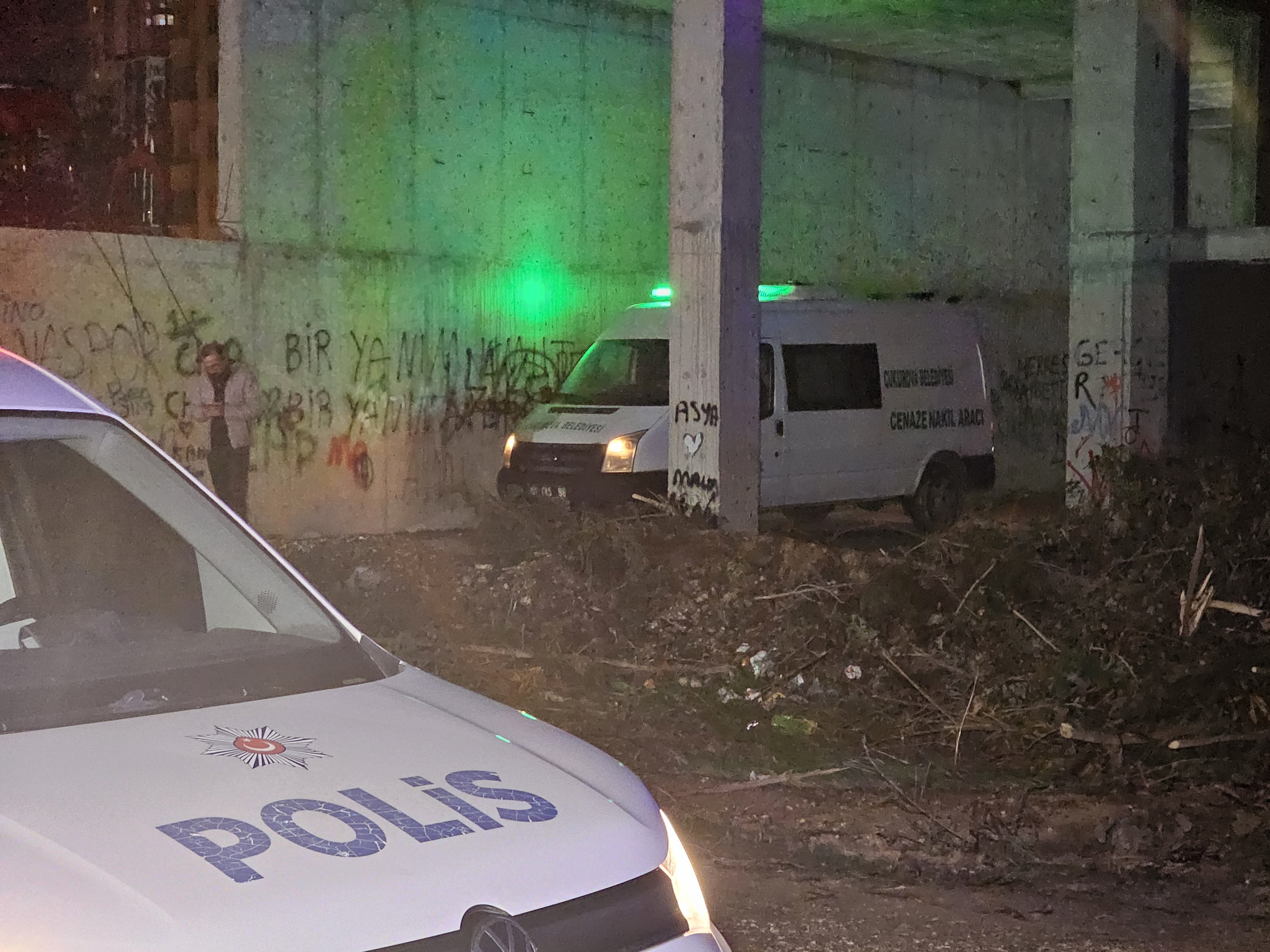 Adana - 2 metre derinliğinde su biriken inşaatın bodruma düşüp, boğuldu - Görsel 4