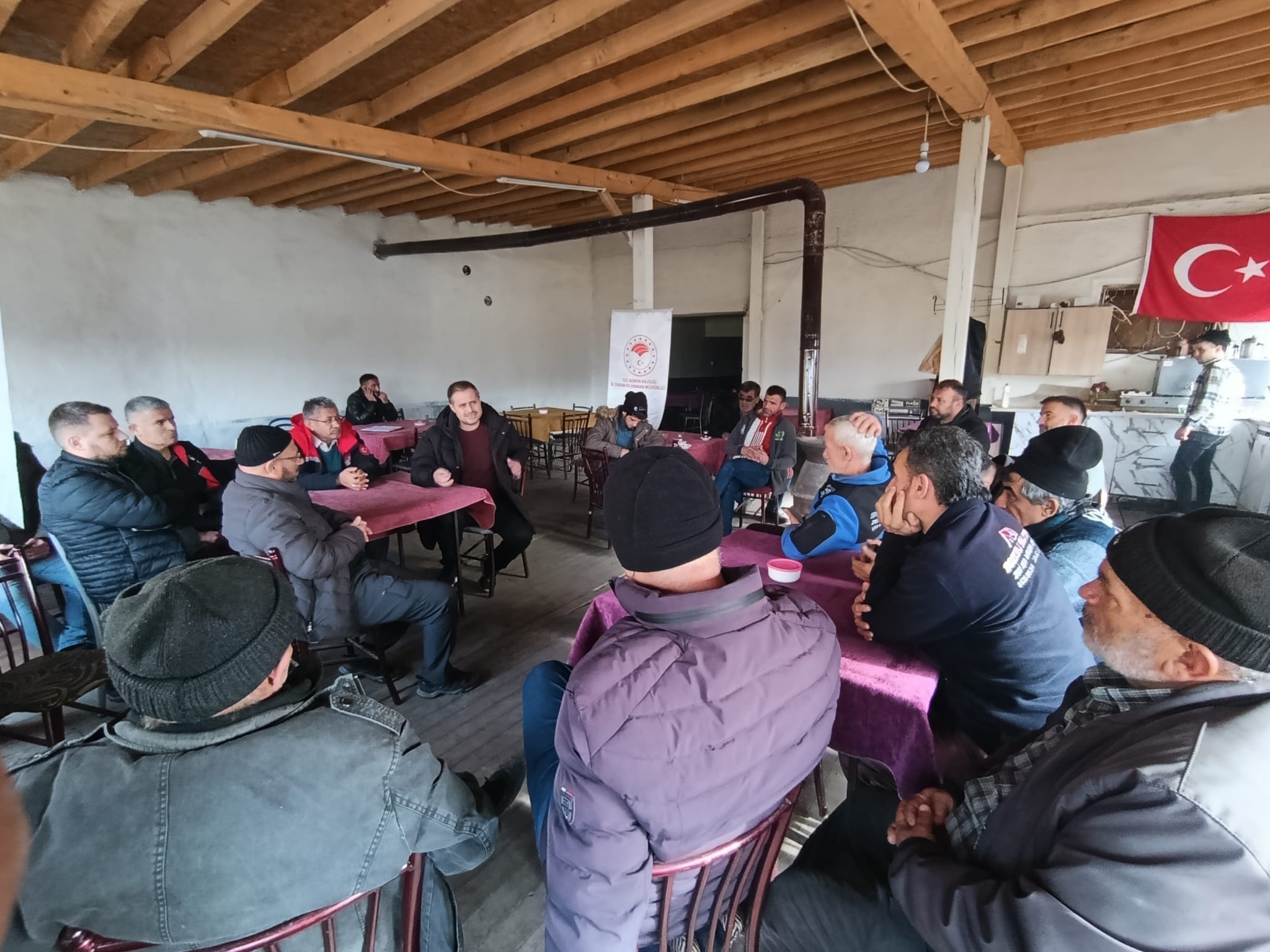 Konya İl Tarım’dan Ahırlı’da Çiftçi Buluşması: Üretimin Geleceği Masaya Yatırıldı - Görsel 3