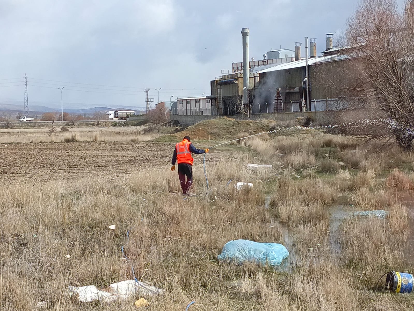 SEYDİŞEHİR BELEDİYESİNDEN  LARVASİT İLAÇLAMA ÇALIŞMASI - Görsel 6