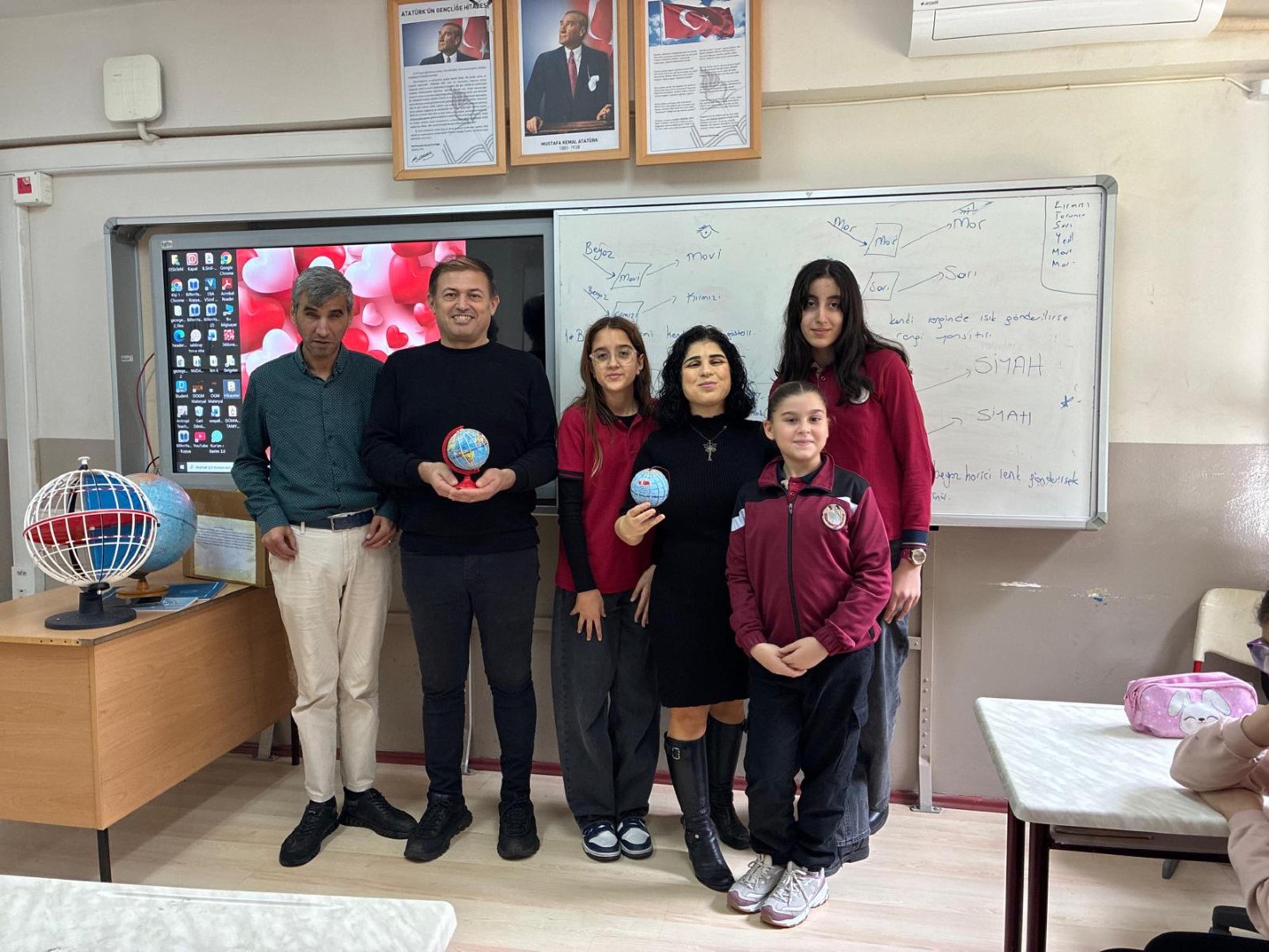 Görme engelli Seda öğretmenden 'Dünya parmaklarının ucunda' projesi - Görsel 6