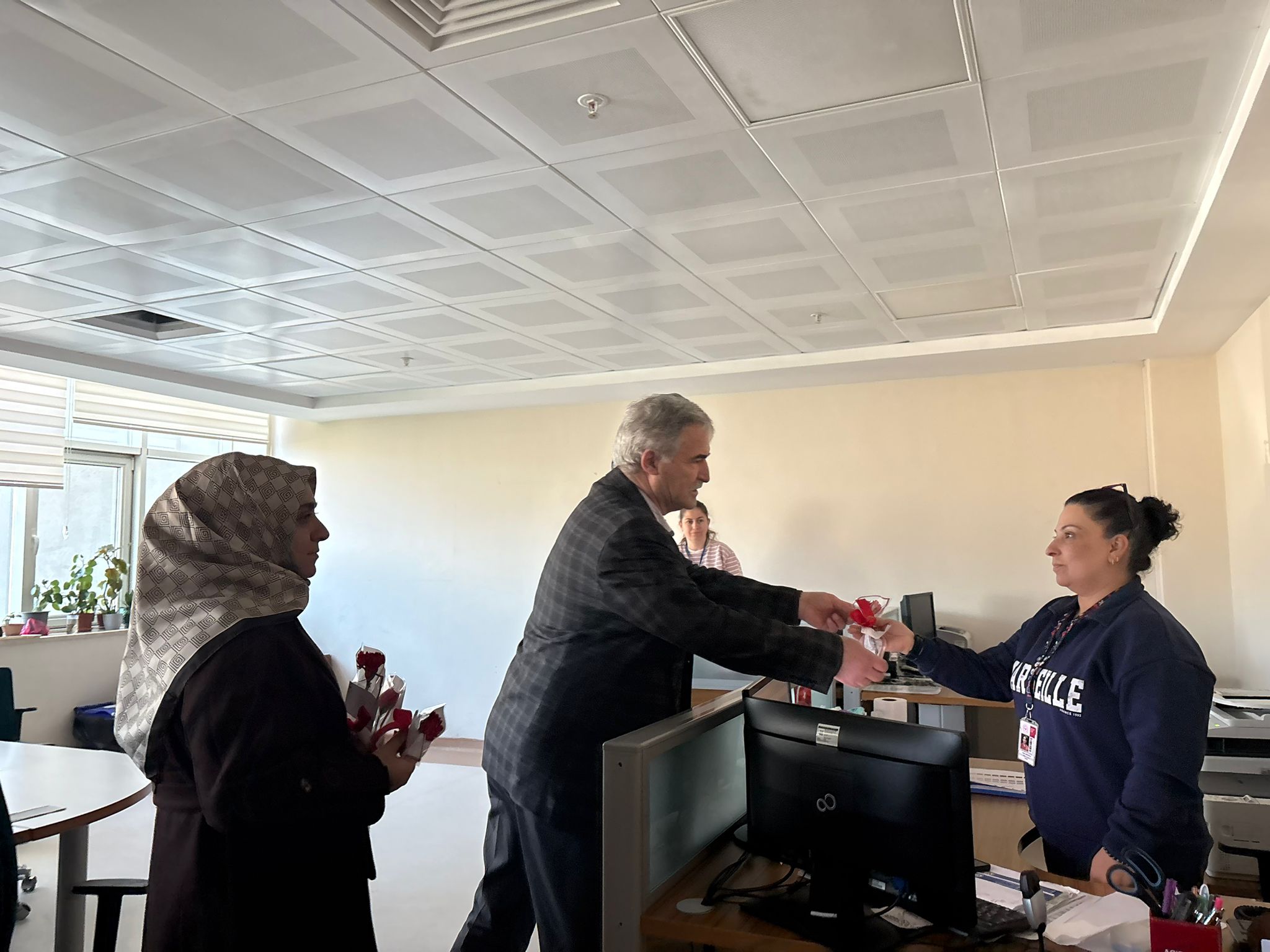 AK PARTİ SEYDİŞEHİR TEŞKİLATI’NDAN TIP BAYRAMI ZİYARETİ - Görsel 1