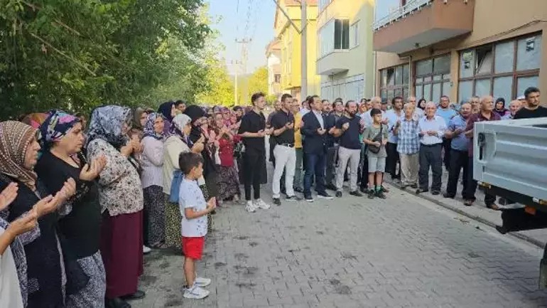 Zonguldak- Anne ve anneannesini öldürüp, 116 parçaya bölen kadına indirimli 2 müebbet - Görsel 4