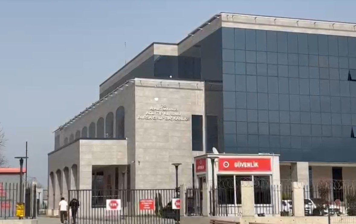 7 yıl sonra annesiyle yeniden tanışan ve ilk kez 'anne' diyen Nazar: Rebecca kötü değil, iyiymiş - Görsel 7