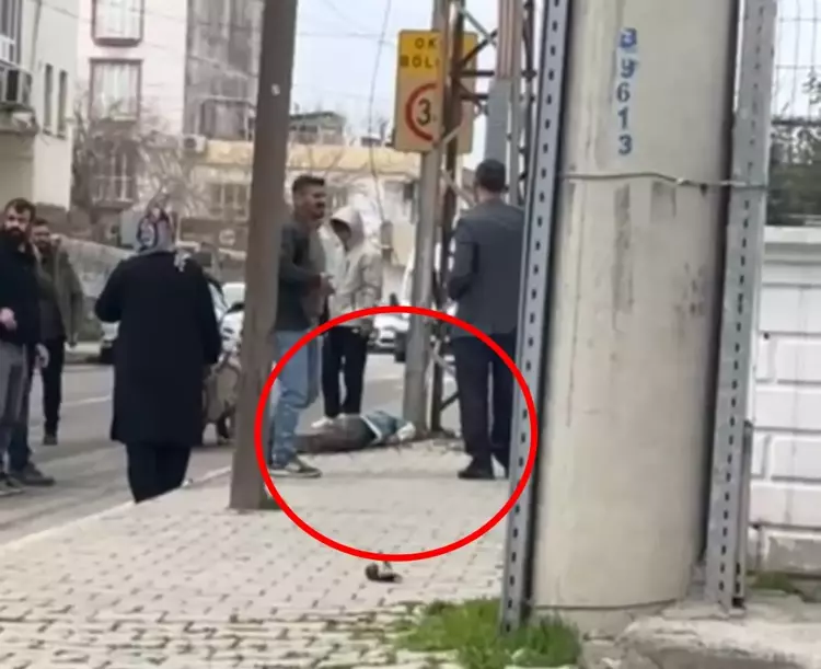 Batman - Elektrik direğinden kopan kabloya temas edince akıma kapıldı; olay anı kamerada - Görsel 4
