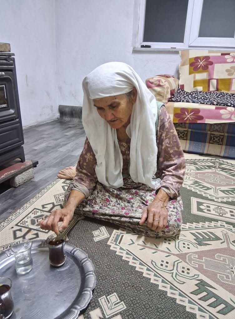 Yeğenini bıçaklayıp öldürdü, araya giren kardeşi ile damadını ağır yaraladı - Görsel 4