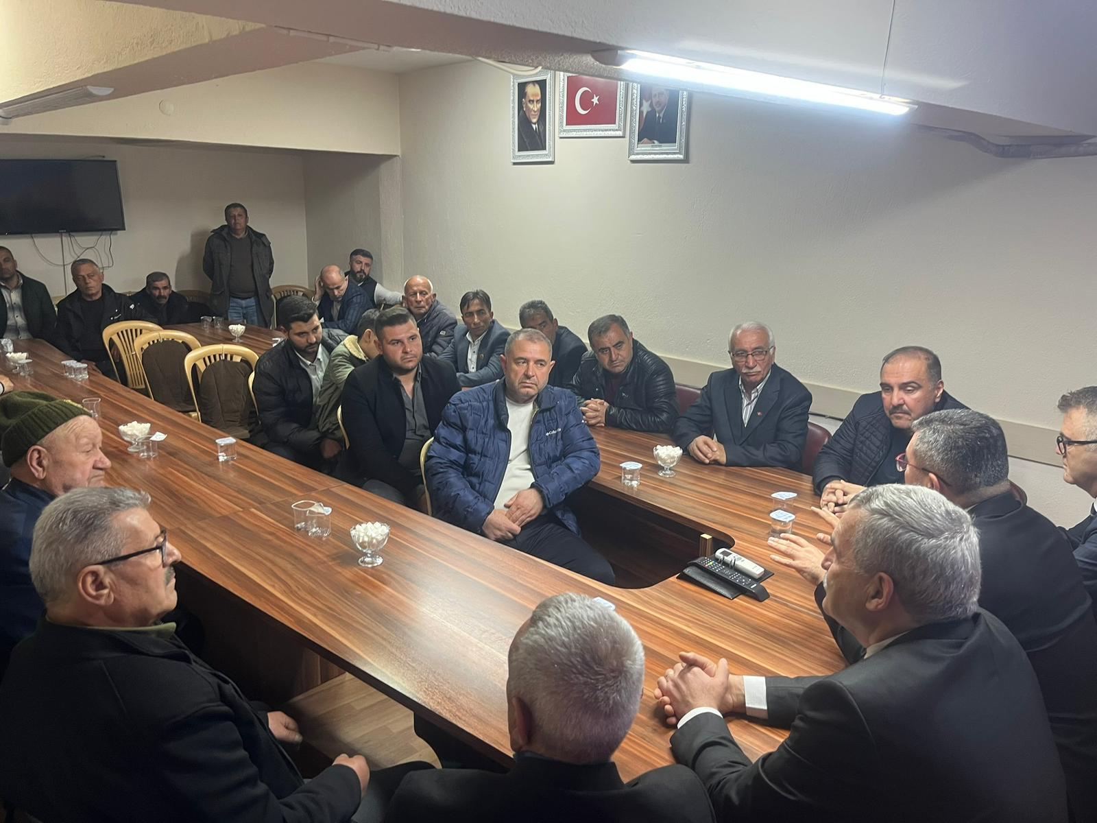 AK PARTİ SEYDİŞEHİR TEŞKİLATINDA BAYRAMLAŞMA HEYECANI - Görsel 1