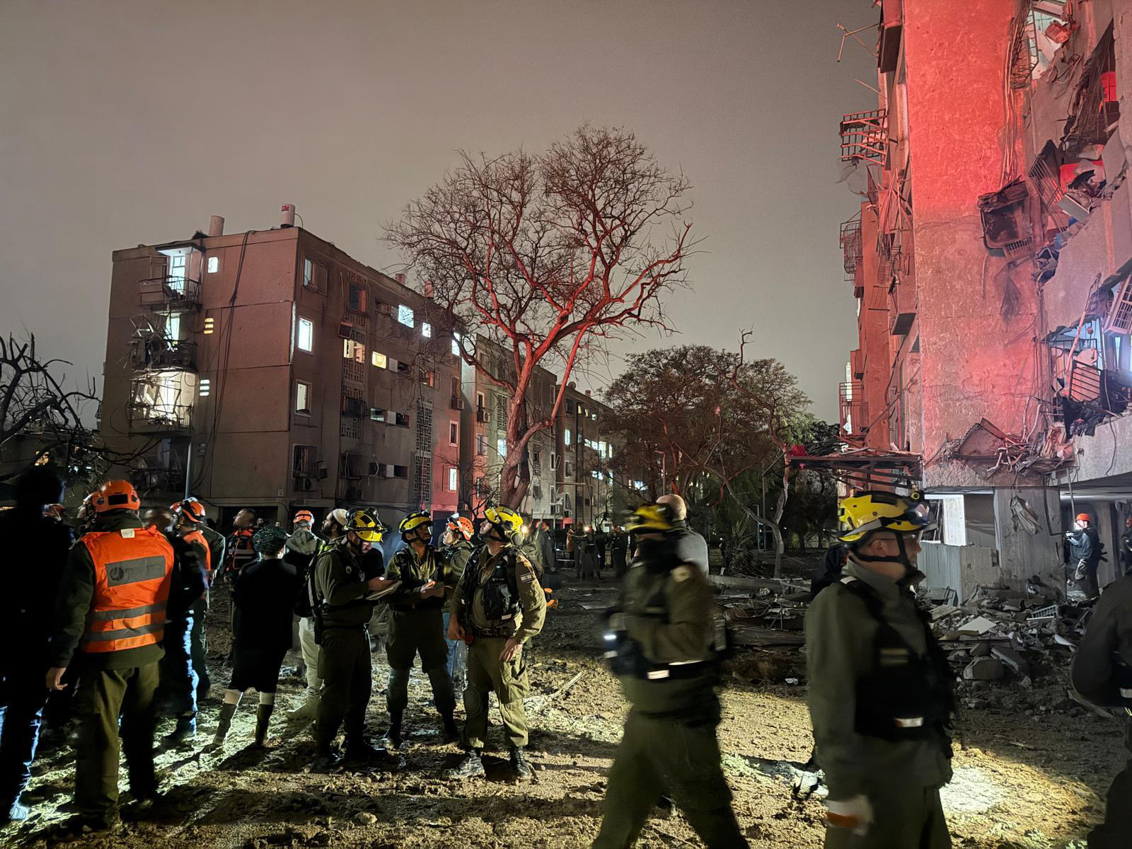 Ortadoğu'da Topyekûn Savaş: Netanyahu’dan Tarihi İtiraf, İran’dan "Gerçek Vaad 4" Operasyonu! - Görsel 8