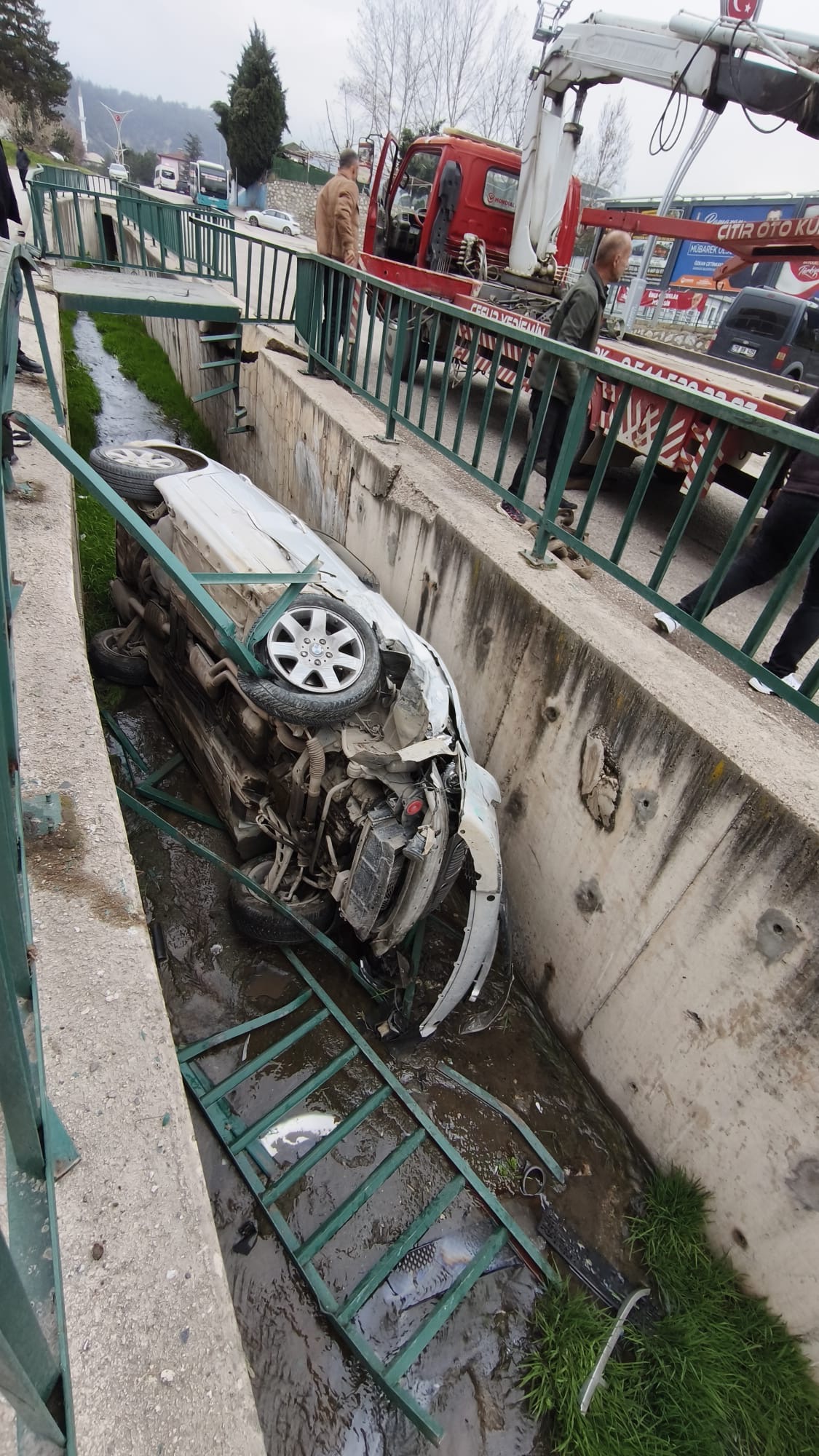 Kaza yapan ehliyetsiz ve alkollü sürücüye 225 bin TL ceza - Görsel 2