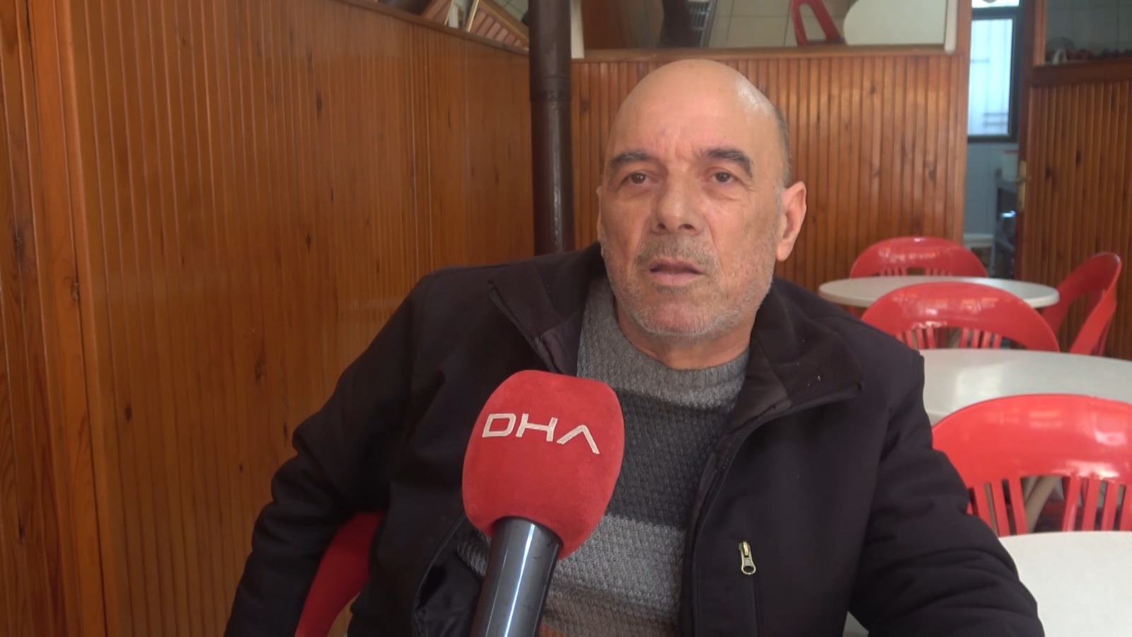 Kayıp ihbarında bulunduğu 75 yaşındaki emekli polis eşini öldürüp, satır ve bıçakla 15 parçaya ayırmış - Görsel 11