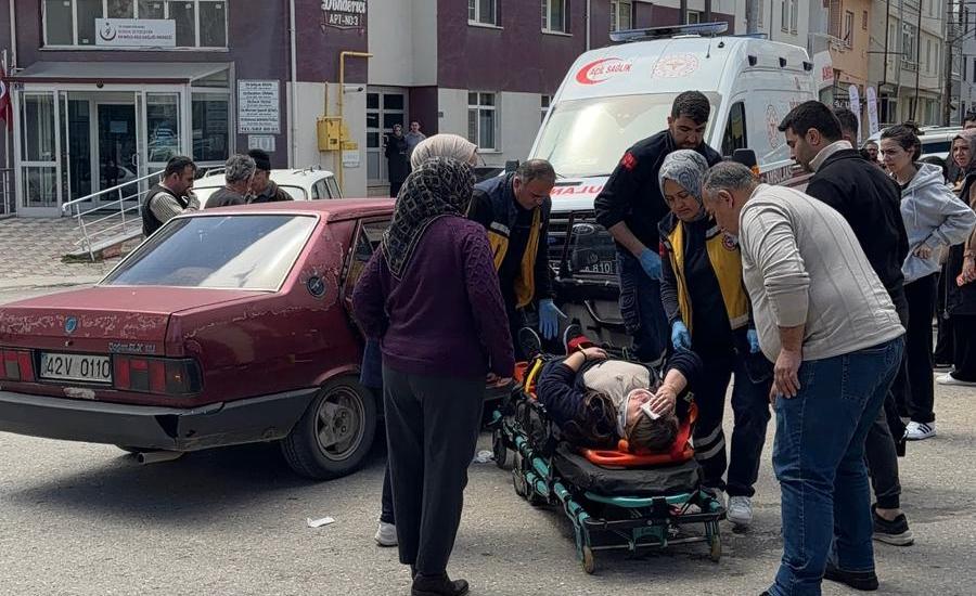 Seydişehir'de İki Araç Çarpıştı: 1 Yaralı - Görsel 1