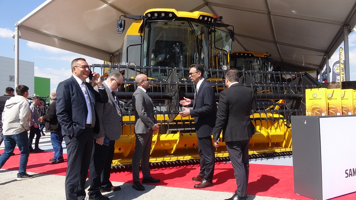 Sampo Rosenlew biçerdöverleri Türk çiftçisiyle buluştu - Görsel 5