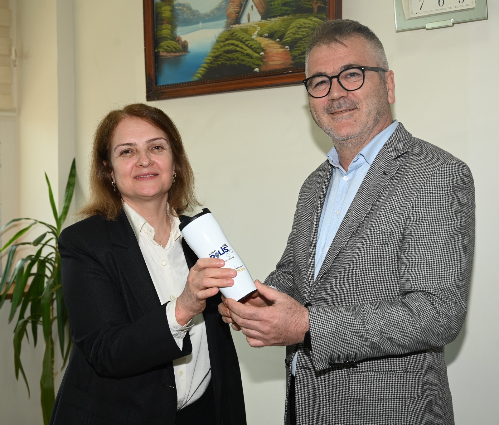 BAŞKAN USTAOĞLU, EMNİYET PERSONELİNİ UNUTMADI  - Görsel 9