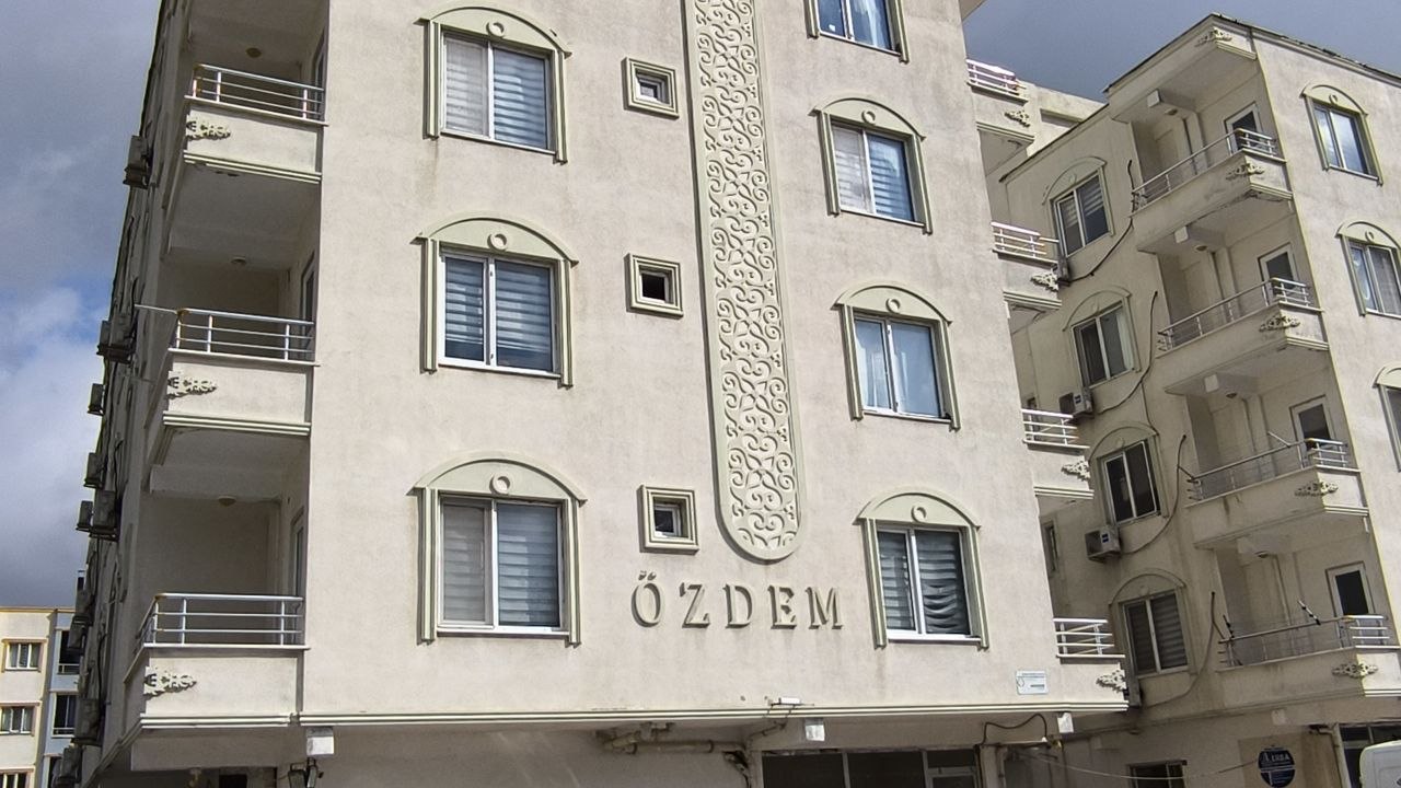 Batman- Ayşegül öğretmen, evinde ölü bulundu - Görsel 1