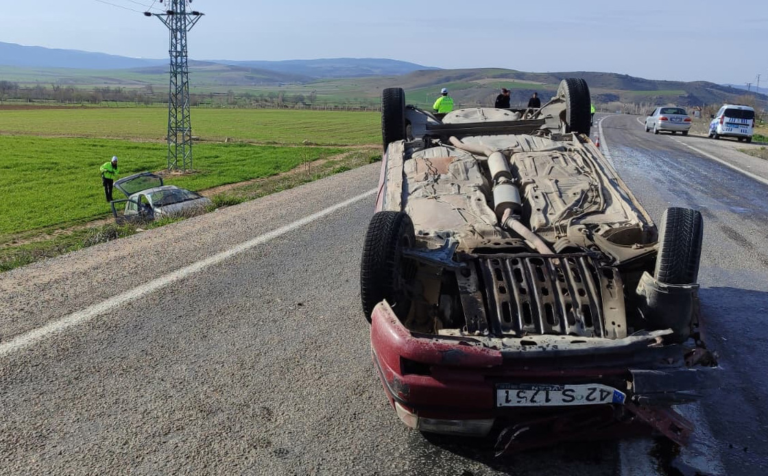 Konya'da 2 otomobil çarpıştı; 6 yaralı - Görsel 3