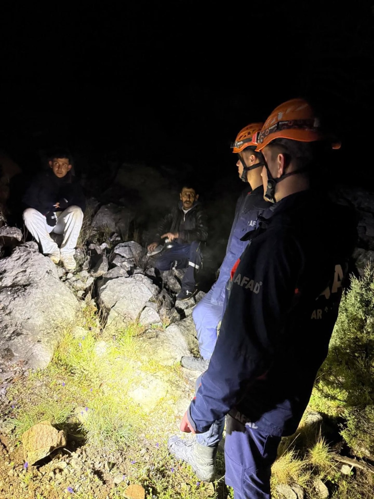 Seydişehir’de Nefes Kesen Kurtarma: Dağda Mahsur Kalan Vatandaş Drone ile Bulundu! - Görsel 1