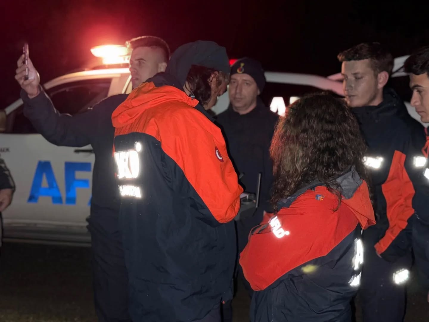 Seydişehir’de Nefes Kesen Kurtarma: Dağda Mahsur Kalan Vatandaş Drone ile Bulundu! - Görsel 2