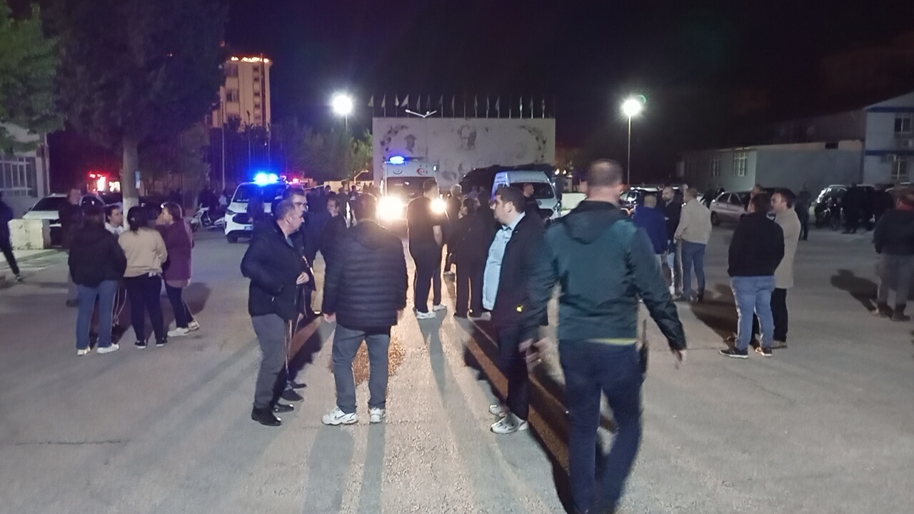 Aydın’da fen lisesi pansiyonunda yangın: 46 öğrenci tahliye edildi - - Görsel 1