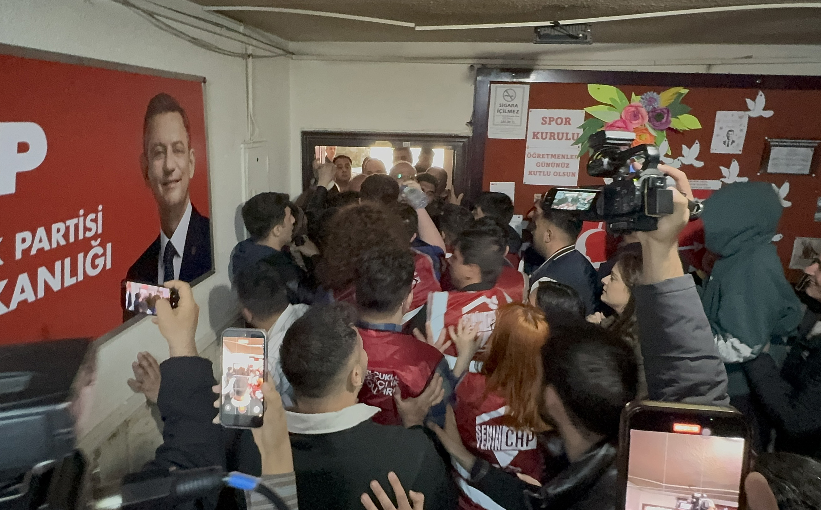 CHP Konya İl Teşkilatı'nda 'mezar taşlı' gerginlik - Görsel 1