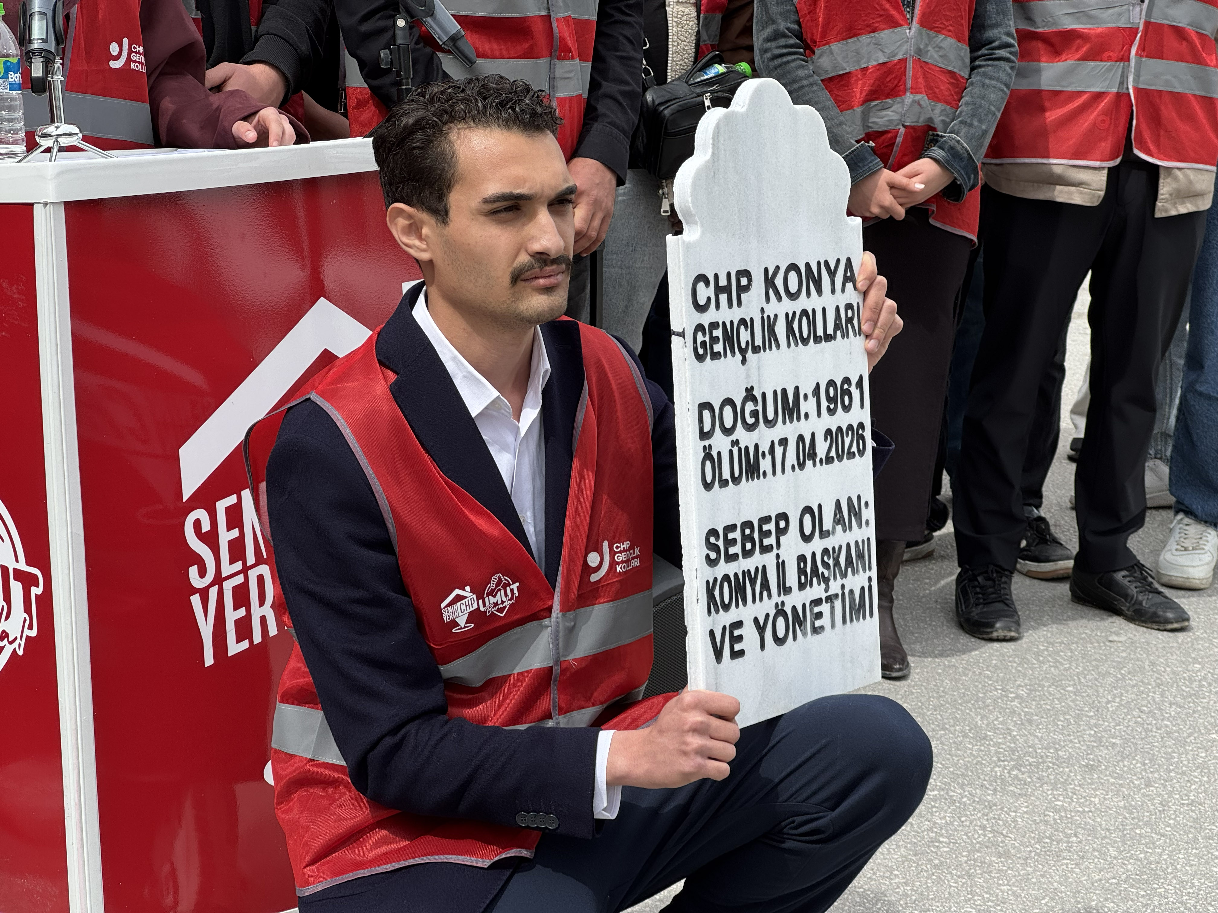 CHP Konya İl Teşkilatı'nda 'mezar taşlı' gerginlik - Görsel 5