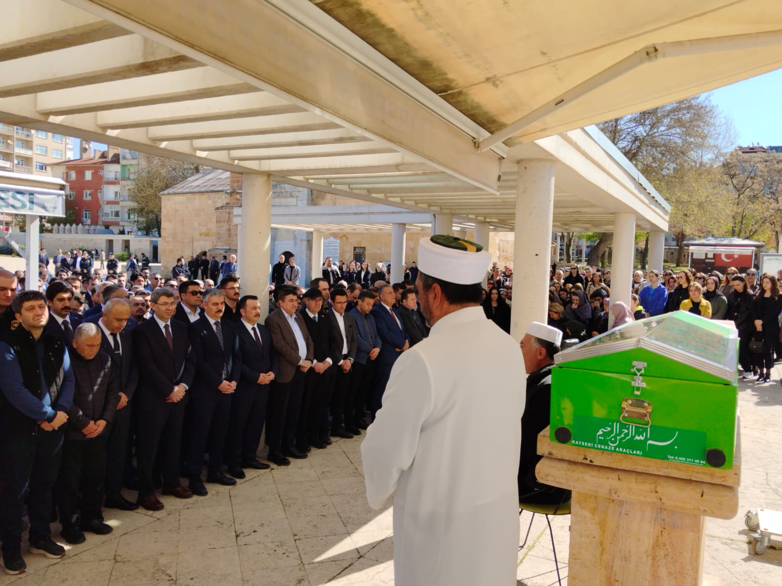 Hakim çiftin nefes borusuna çilek kaçan 2,5 yaşındaki oğlu hayatını kaybetti - Görsel 2