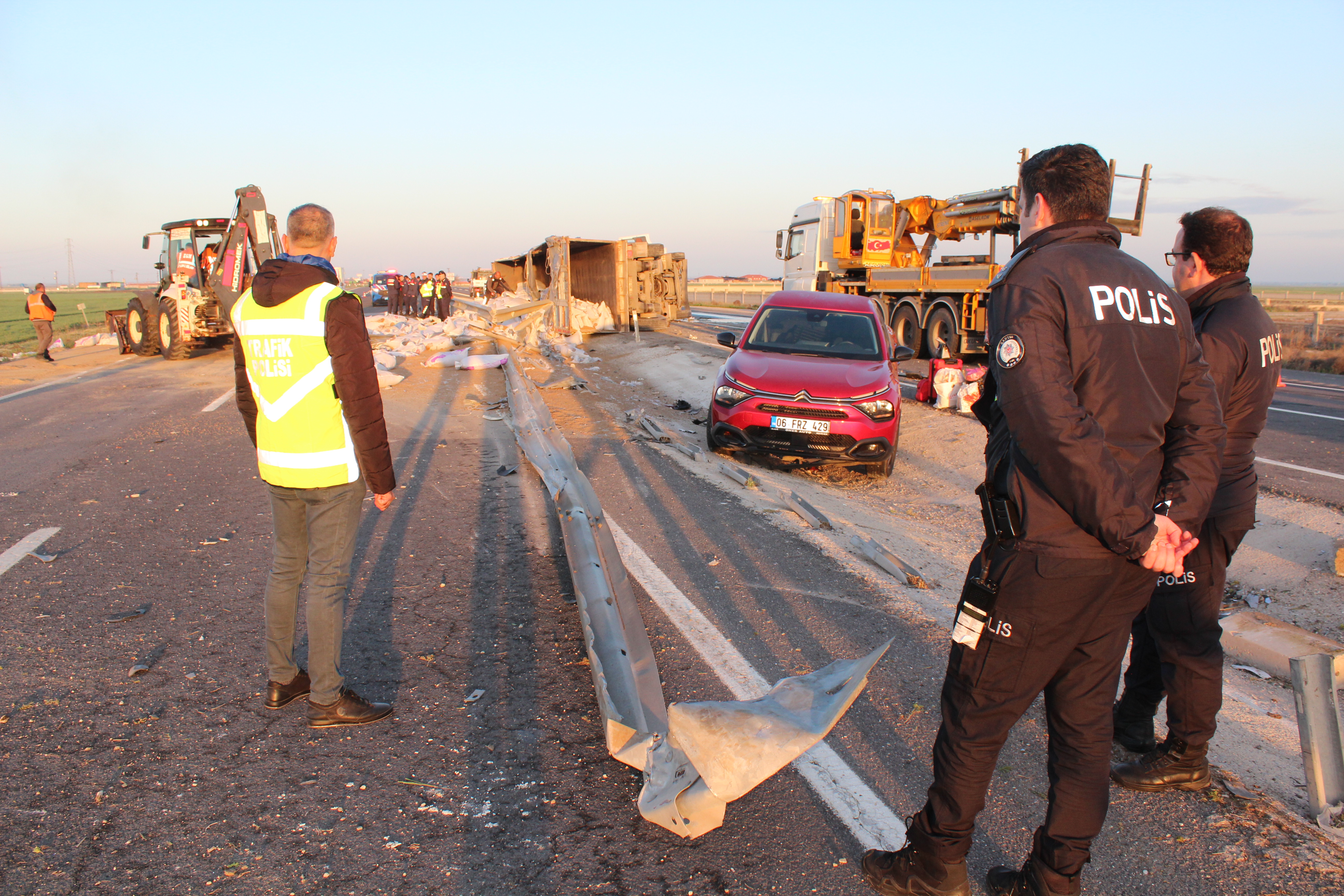 Hac Yolunda Acı Veda: Abdullah Tokdemir Dualarla Defnedildi - Görsel 8