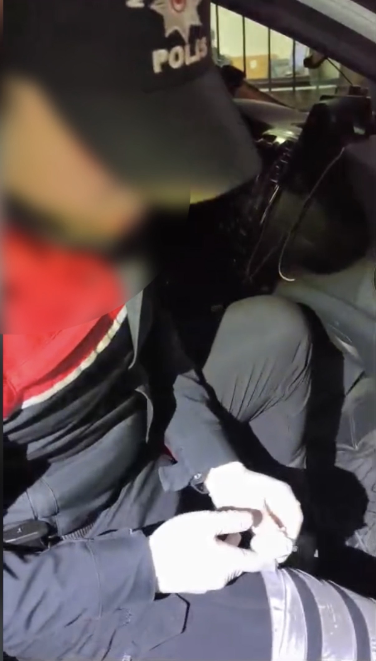 Maslak’ta takside 'Kağıt bitti' yazan POS cihazından uyuşturucu çıktı: 3 gözaltı - Görsel 4