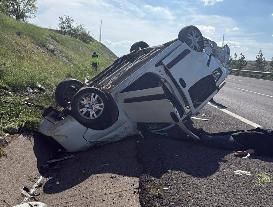 Şanlıurfa'da zincirleme kaza: 3 ölü, 5 yaralı - Görsel 3