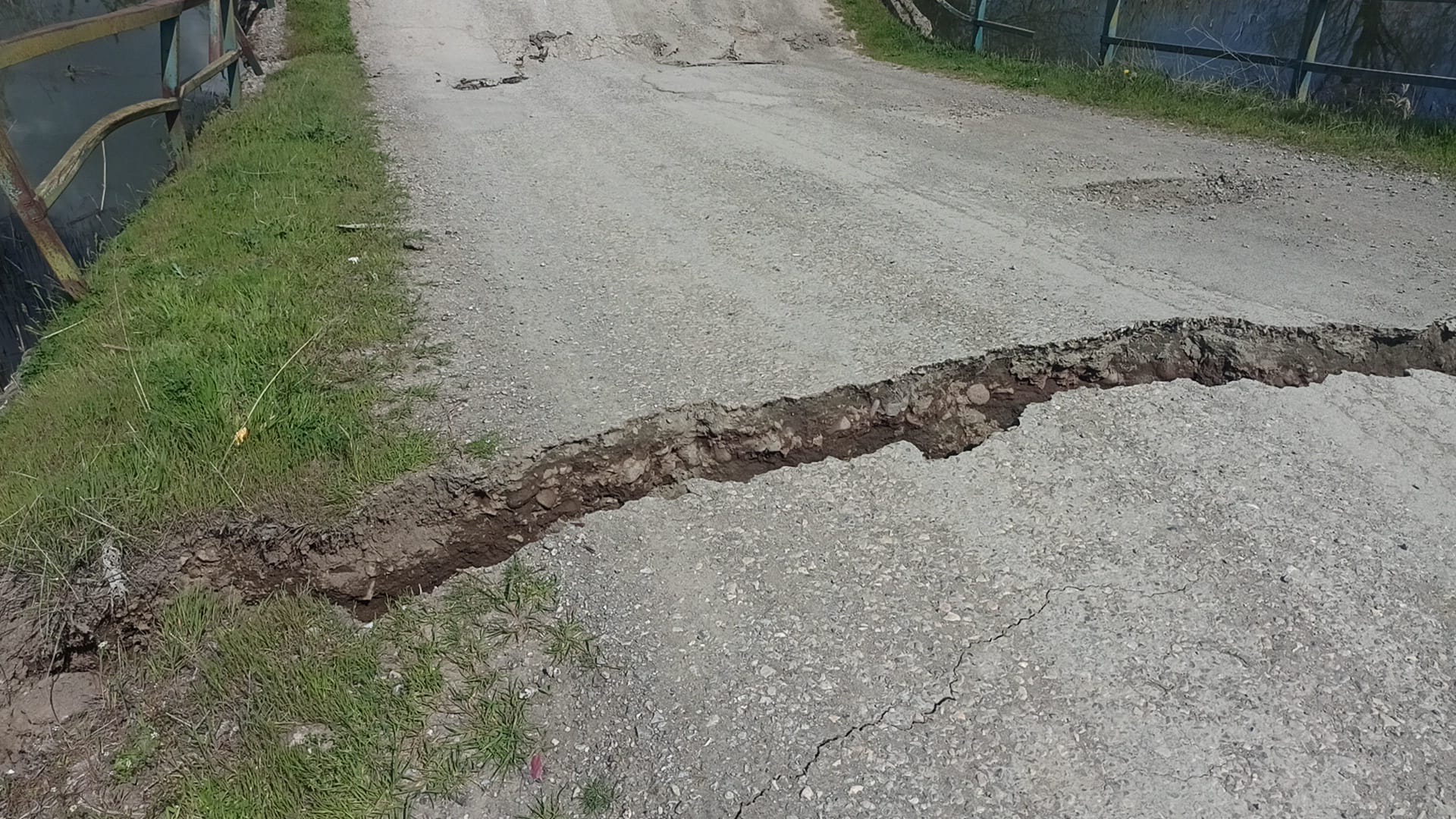 Çarşamba Kanalı Üzerindeki Köprü Çöktü: Besiciler Mağdur! - Görsel 1