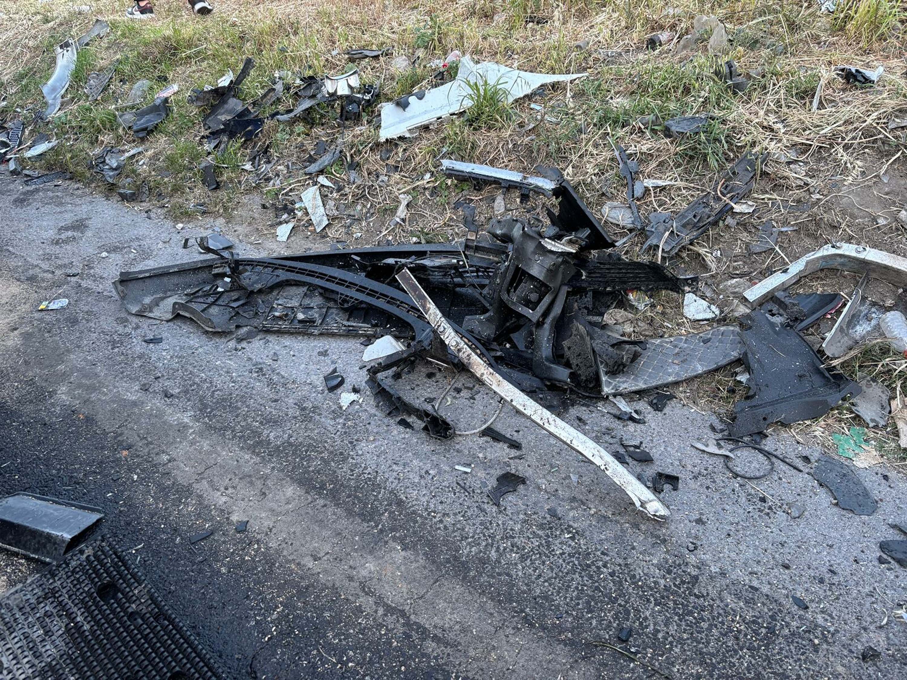İzmir'de freni boşalan TIR, 9 araca çarptı: 3 ölü, 1’i polis 4 yaralı - Görsel 10