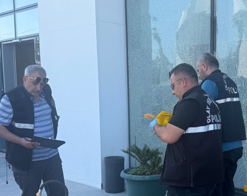 Antalya'da oto galeriye silahlı saldırı - Görsel 3