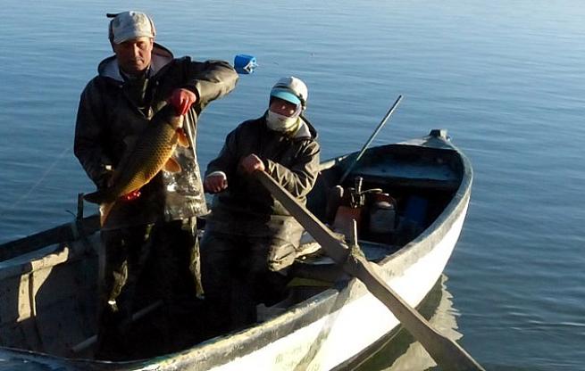 Suğla BarajGölünde  balıkçıların ekmek mücadelesi