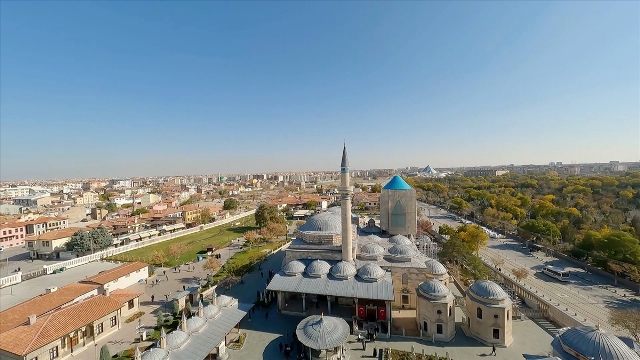 Mevlana Müzesi FPV dronla görüntülendi