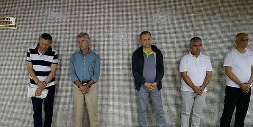 103 emekli amiralin sözde bildirisinde dikkat çeken FETÖ detayı